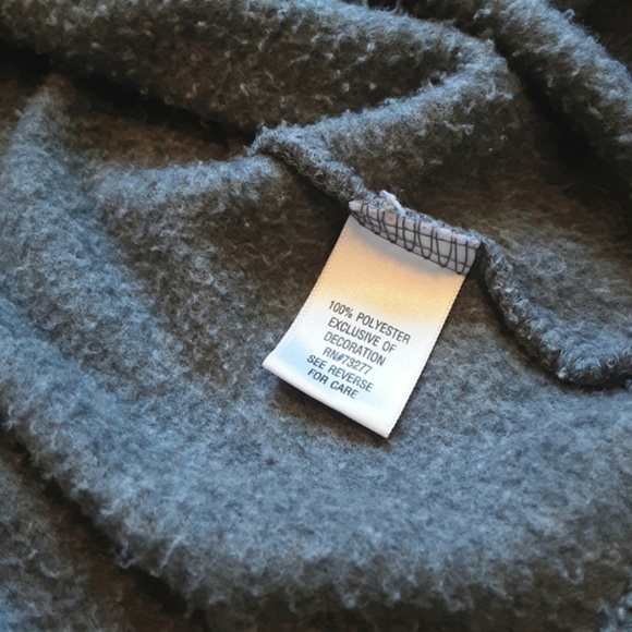 Gray Chickadee Long Sleeve V-neck Fleece Sz S - Picture 10 of 12